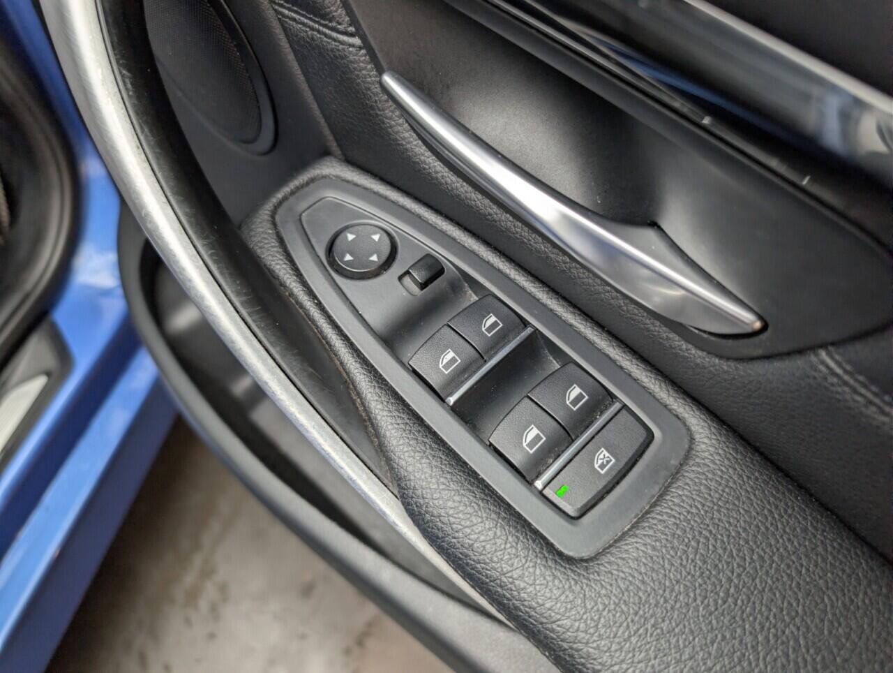 Used BMW 3 Series 2017 for sale - 77091364: Photo 21