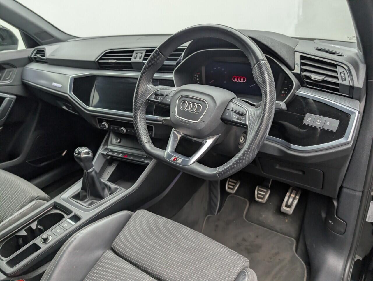 Used Audi Q3 2020 for sale - 76887117: Photo 11