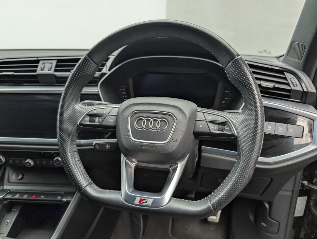 Used Audi Q3 2020 for sale - 76887117: Photo 21