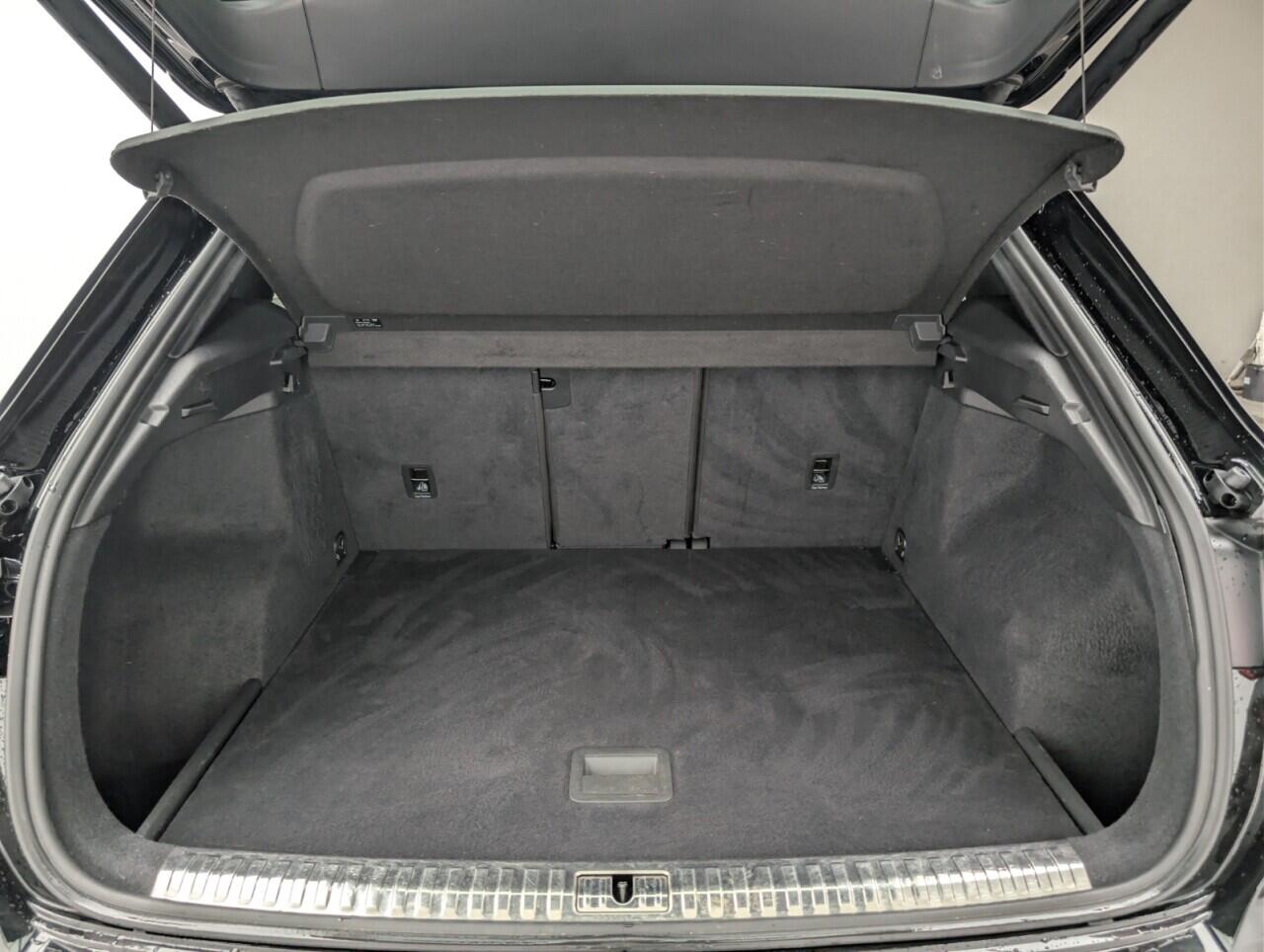 Used Audi Q3 2020 for sale - 76887117: Photo 24