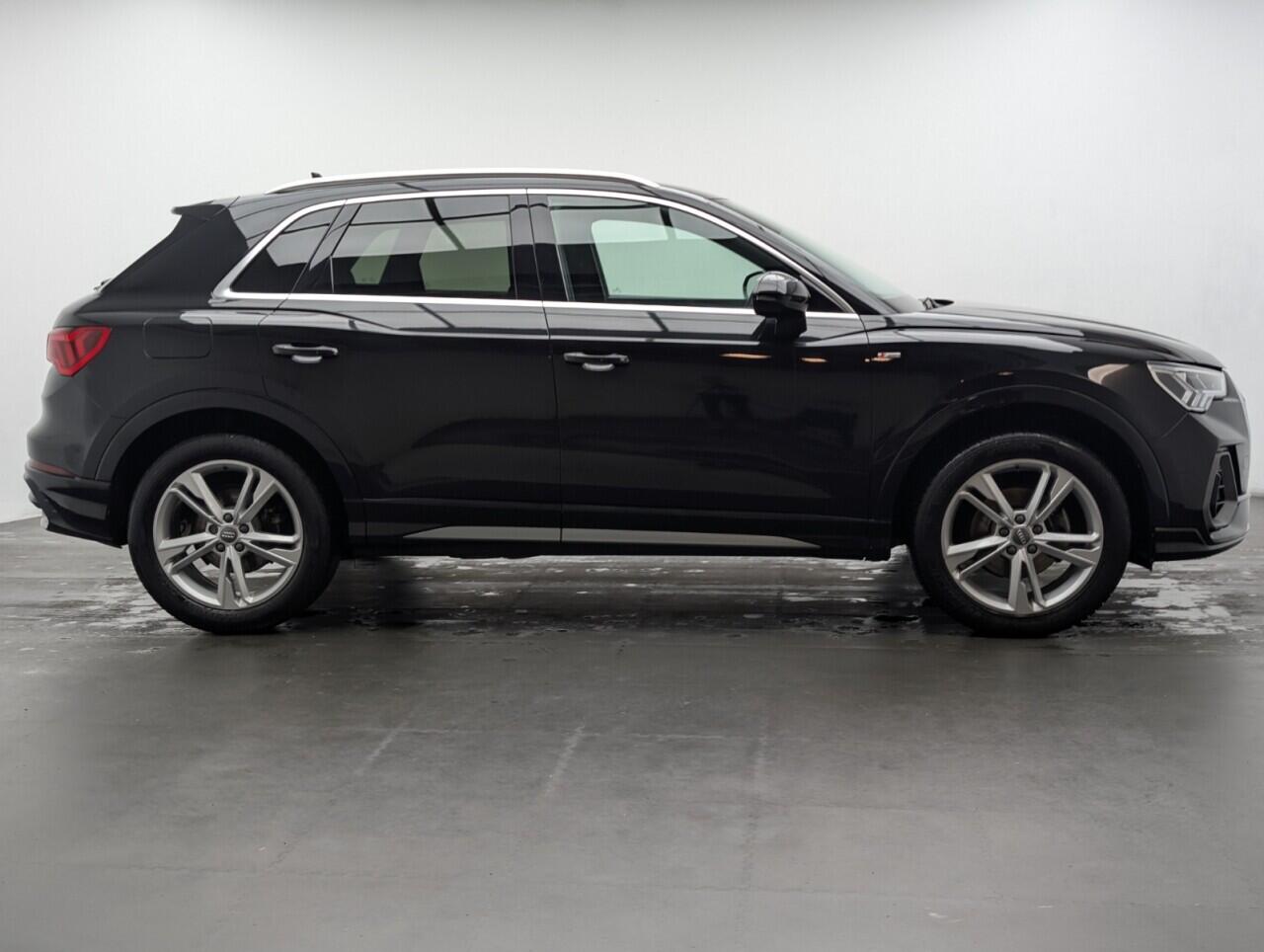 Used Audi Q3 2020 for sale - 76887117: Photo 9