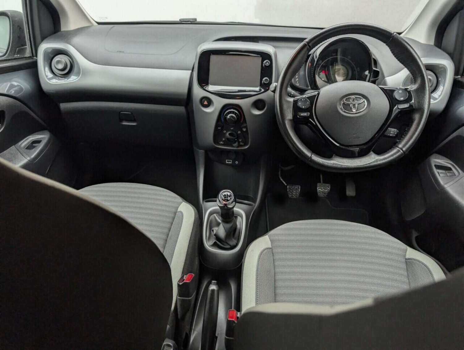 Used Toyota AYGO 2018 for sale - 77713621: Photo 22