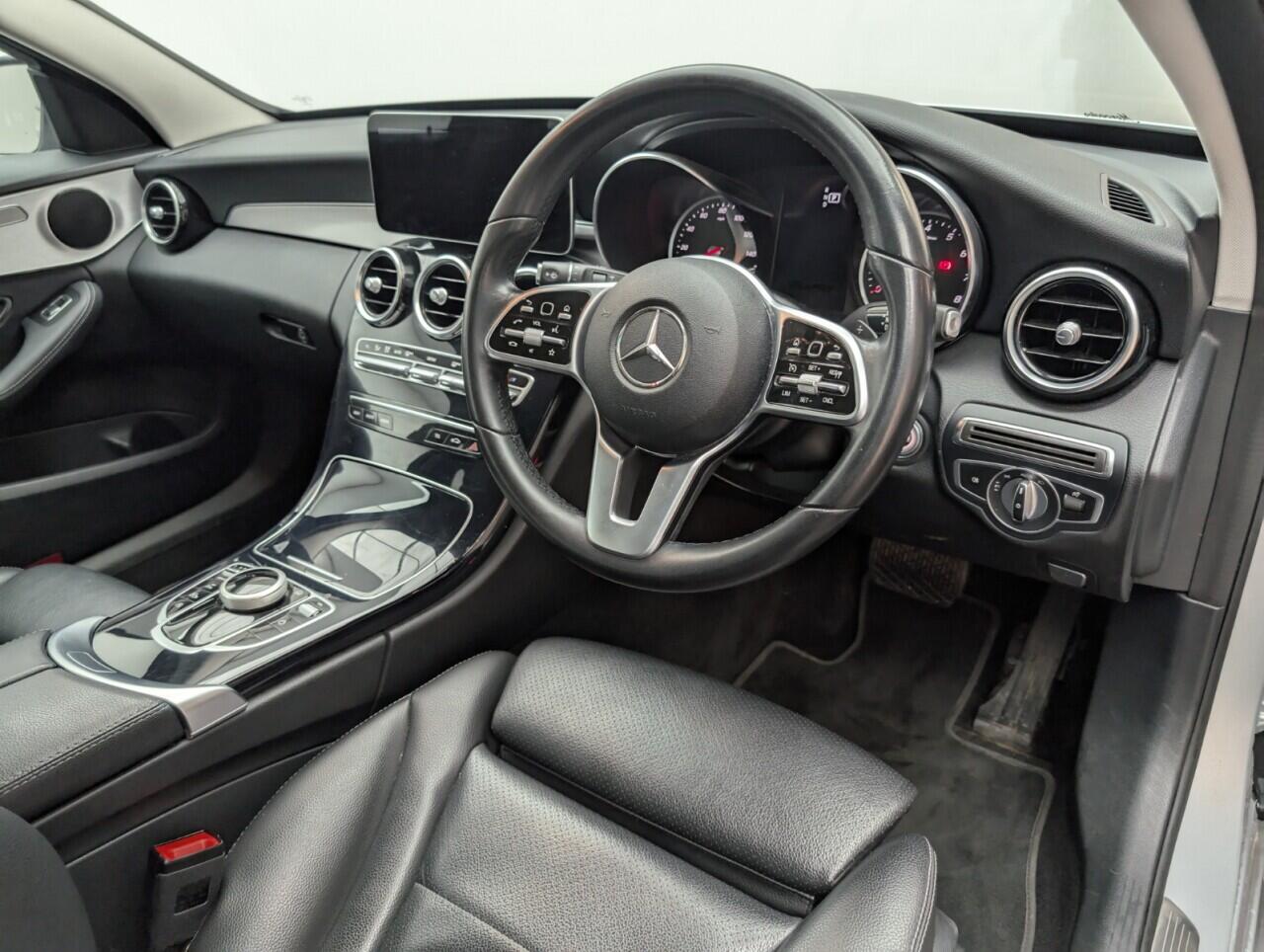 Used Mercedes-Benz C Class 2018 for sale - 76425001: Photo 11