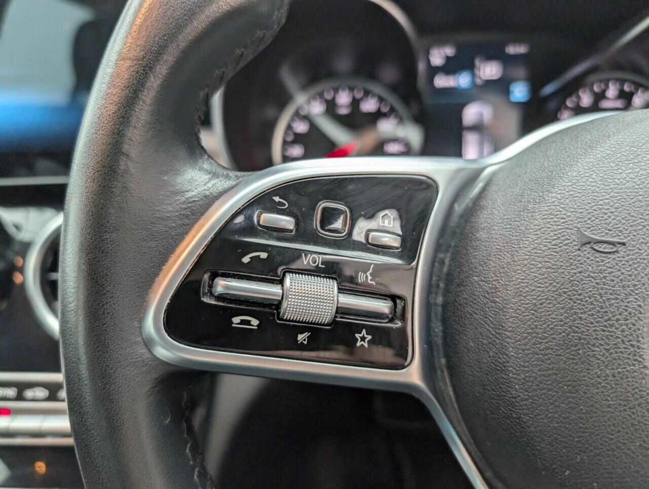 Used Mercedes-Benz C Class 2018 for sale - 76425001: Photo 18