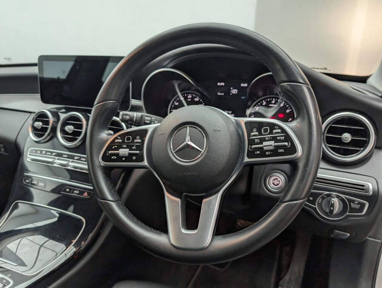 Used Mercedes-Benz C Class 2018 for sale - 76425001: Photo 23