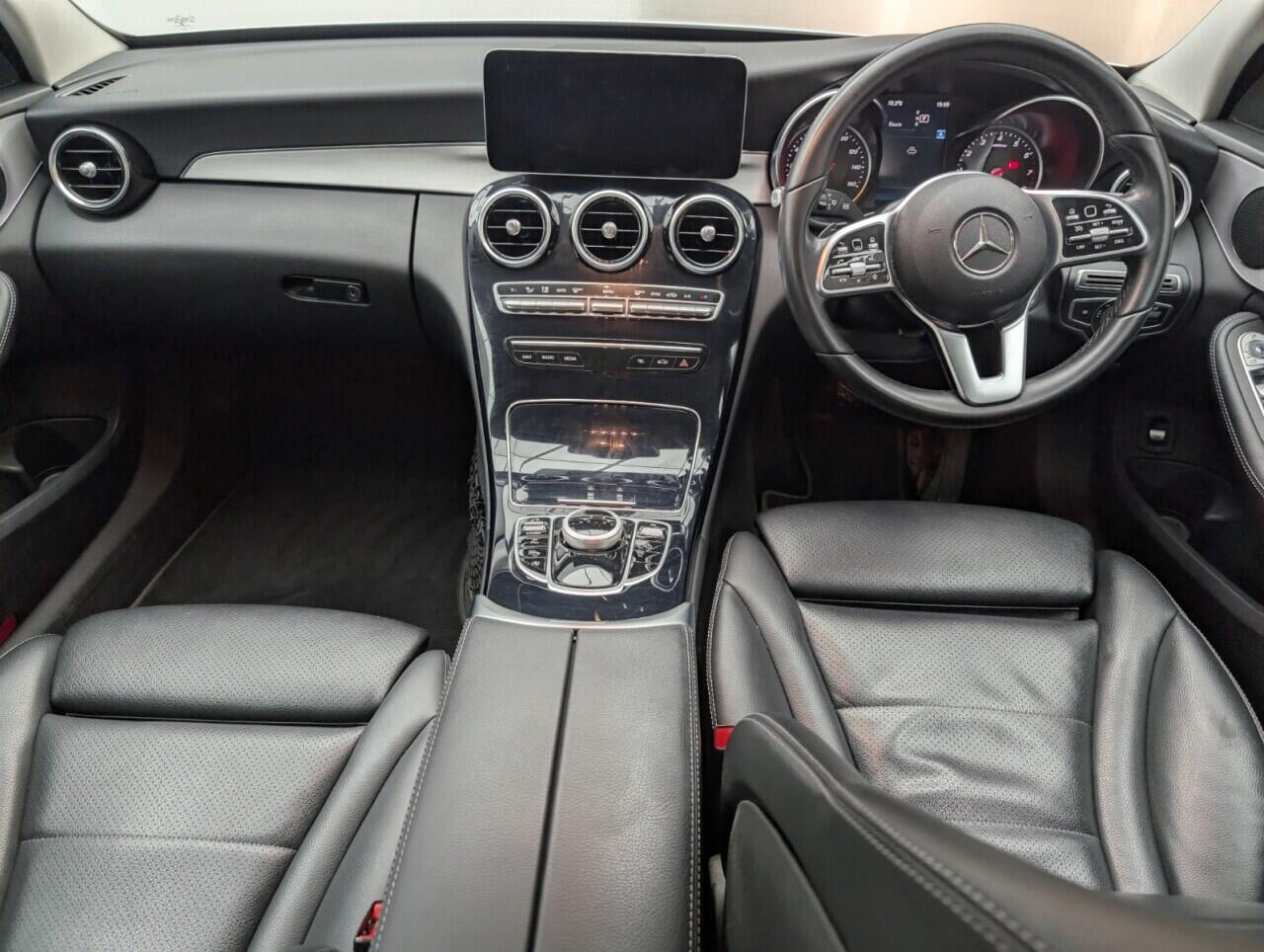 Used Mercedes-Benz C Class 2018 for sale - 76425001: Photo 24