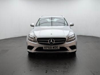 Used Mercedes-Benz C Class 2018 for sale - 76425001: Photo