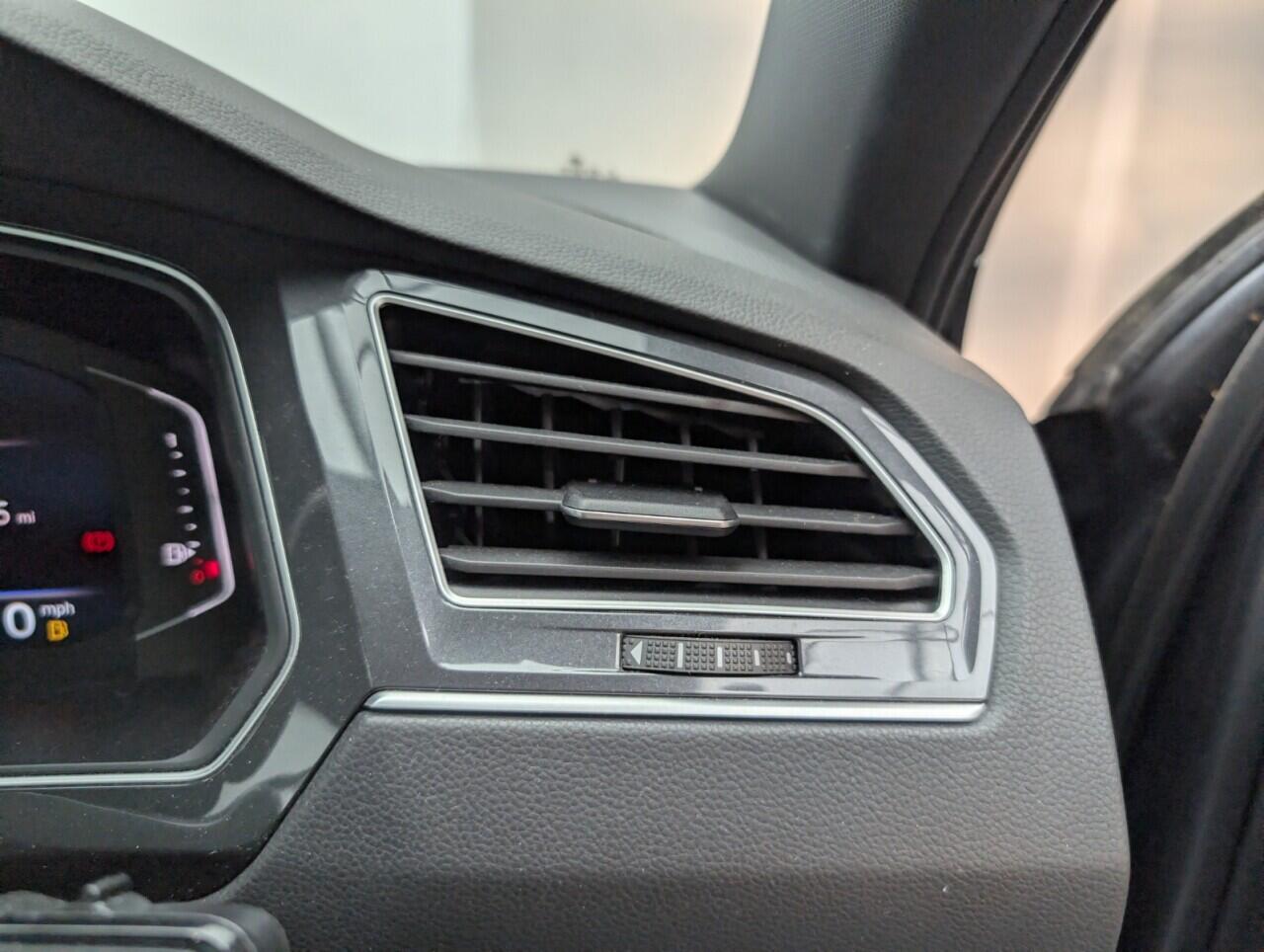 Used Volkswagen Tiguan 2020 for sale - 76423453: Photo 21