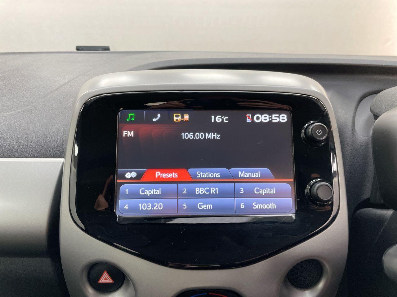 Used Toyota AYGO 2016 for sale - 77585630: Photo 13