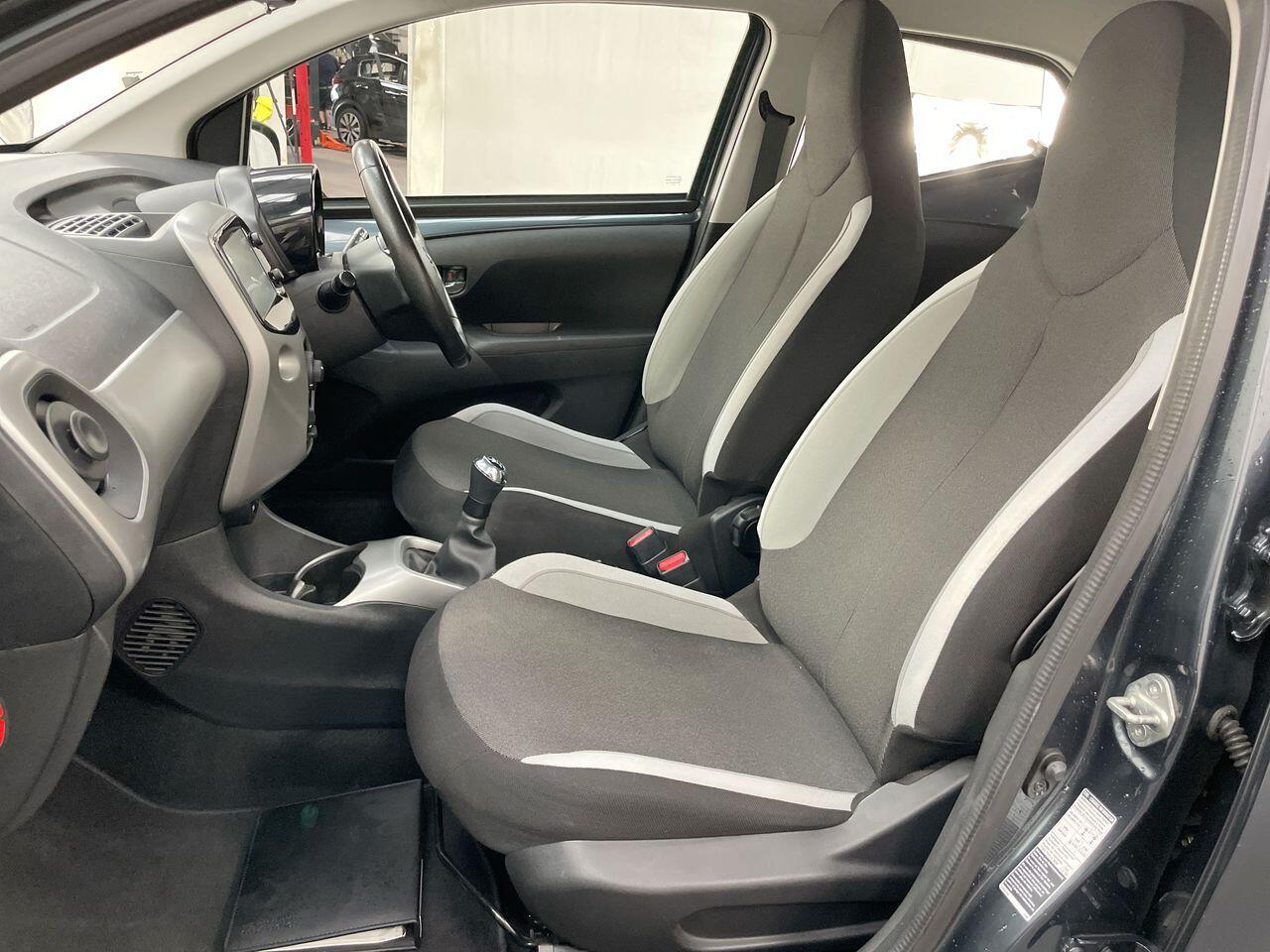 Used Toyota AYGO 2016 for sale - 77585630: Photo 30