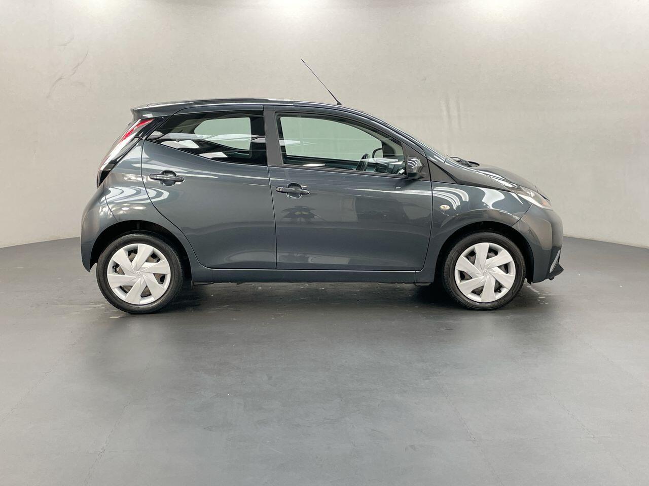 Used Toyota AYGO 2016 for sale - 77585630: Photo 9