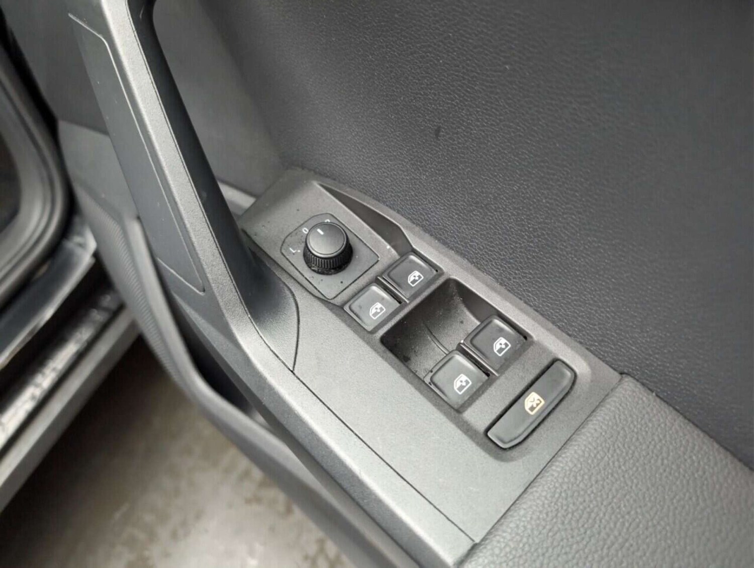 Used SEAT Arona 2018 for sale - 77714263: Photo 21