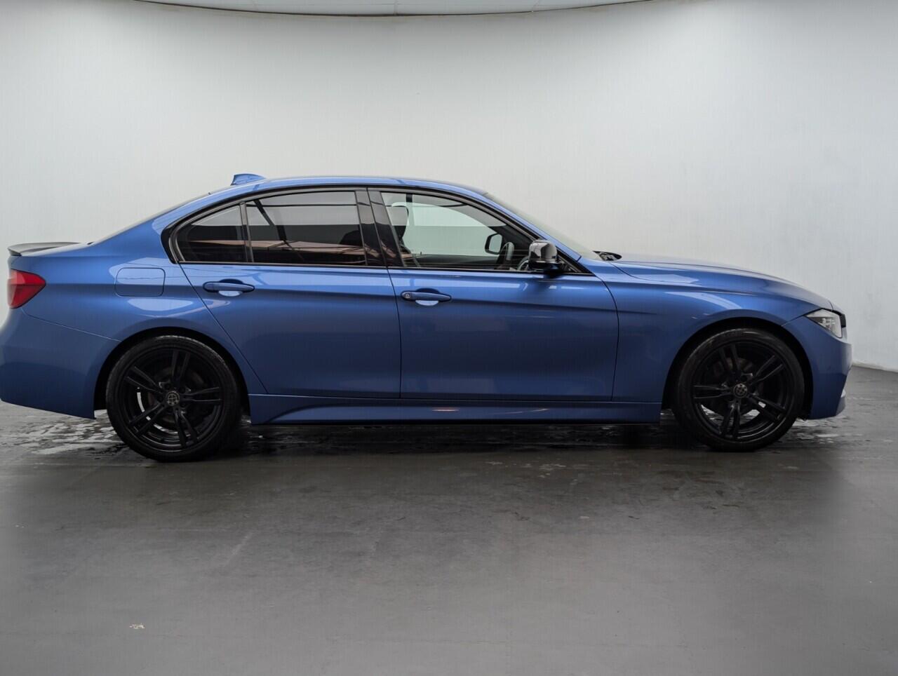 Used BMW 3 Series 2016 for sale - 77658930: Photo 19