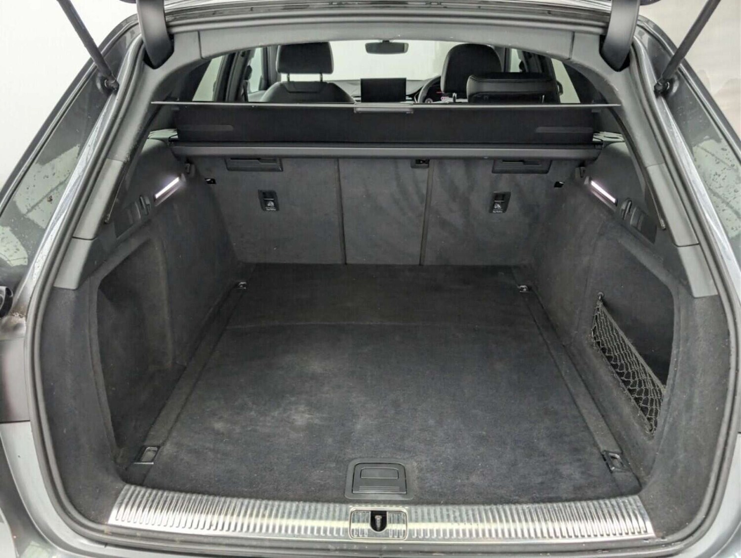 Used Audi A4 2020 for sale - 77713127: Photo 24