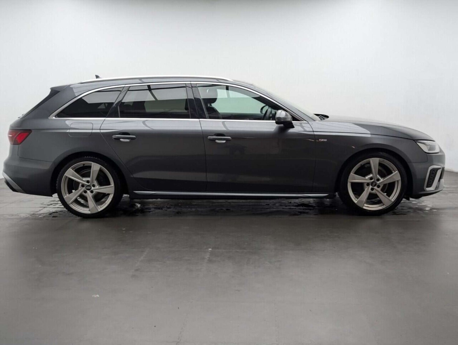 Used Audi A4 2020 for sale - 77713127: Photo 9