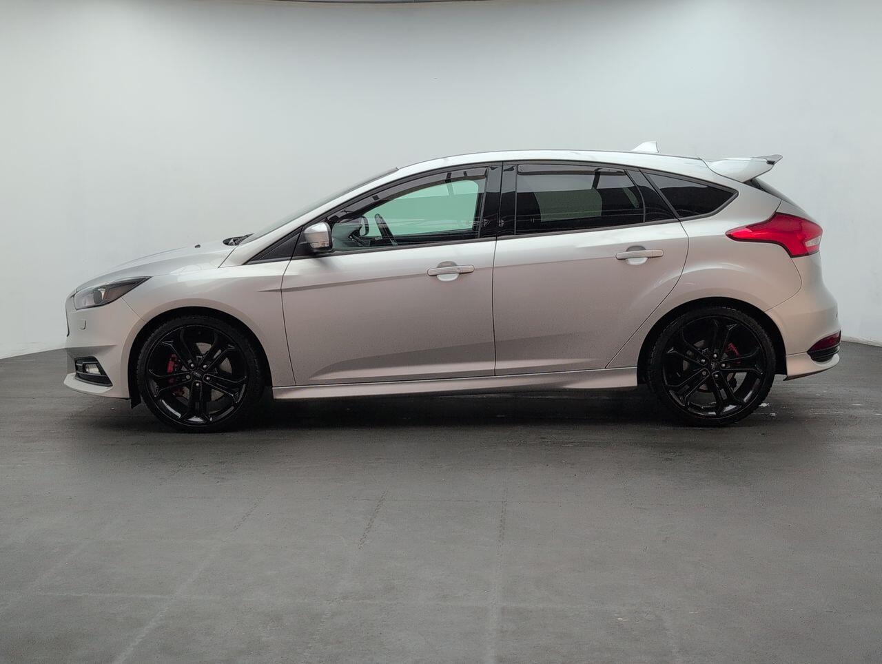 Used Ford Focus 2018 for sale - 76424766: Photo 5