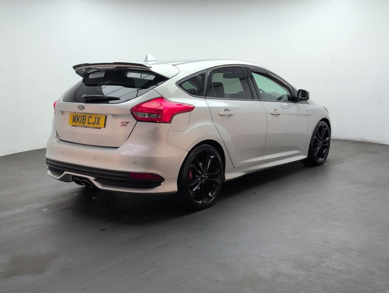 Used Ford Focus 2018 for sale - 76424766: Photo 8