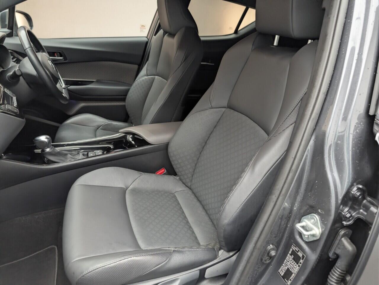 Used Toyota C-HR 2021 for sale - 76645475: Photo 29