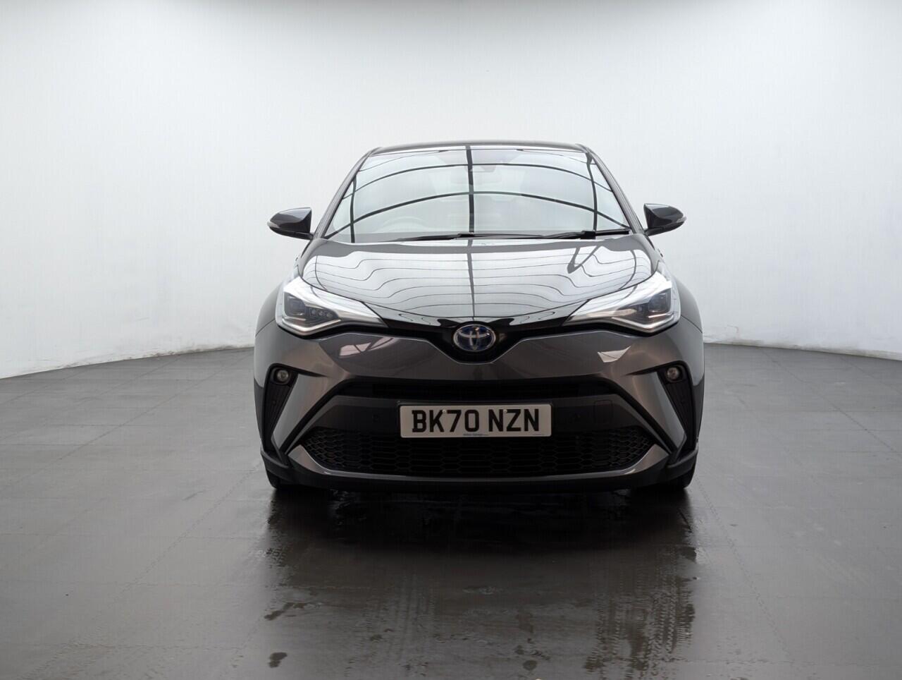 Used Toyota C-HR 2021 for sale - 76645475: Photo 3