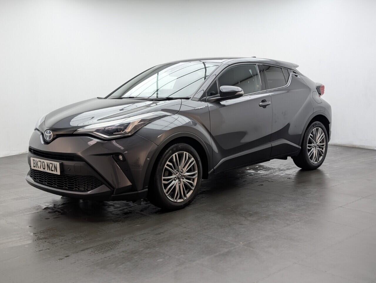 Used Toyota C-HR 2021 for sale - 76645475: Photo 4