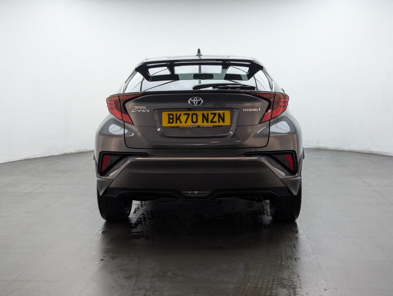 Used Toyota C-HR 2021 for sale - 76645475: Photo 7