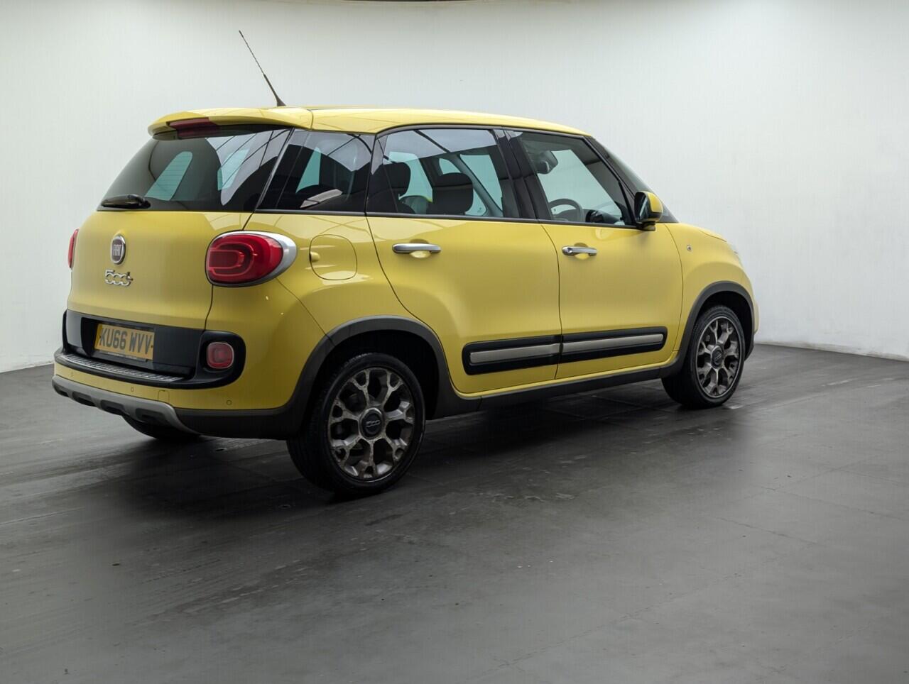 Used Fiat 500L 2016 for sale - 77455672: Photo 8