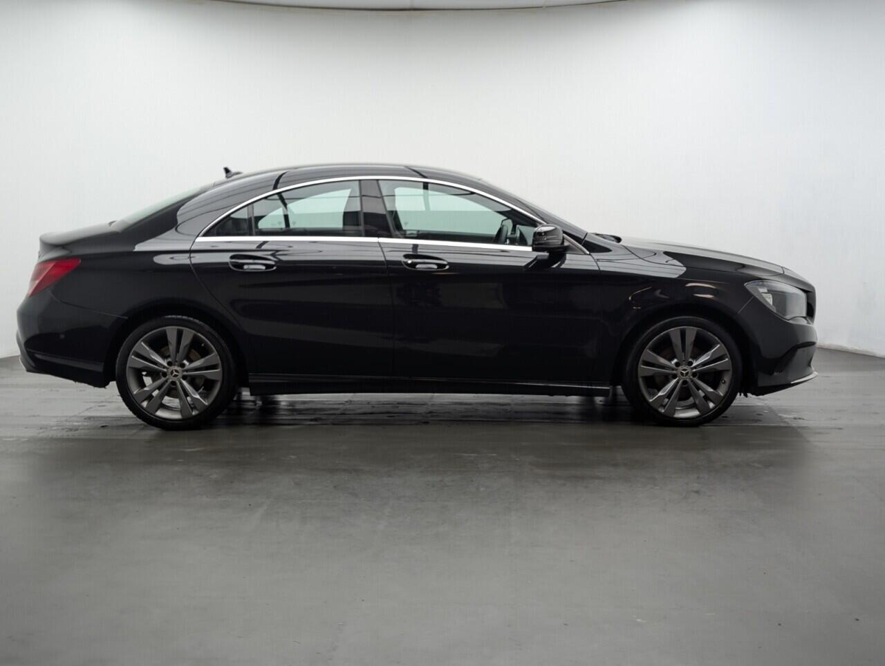 Used Mercedes-Benz CLA 2018 for sale - 77705389: Photo 9