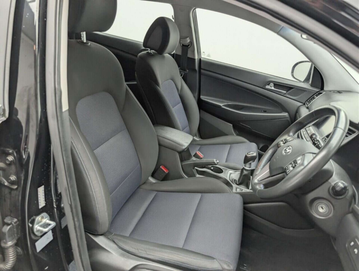 Used Hyundai TUCSON 2018 for sale - 77713081: Photo 12