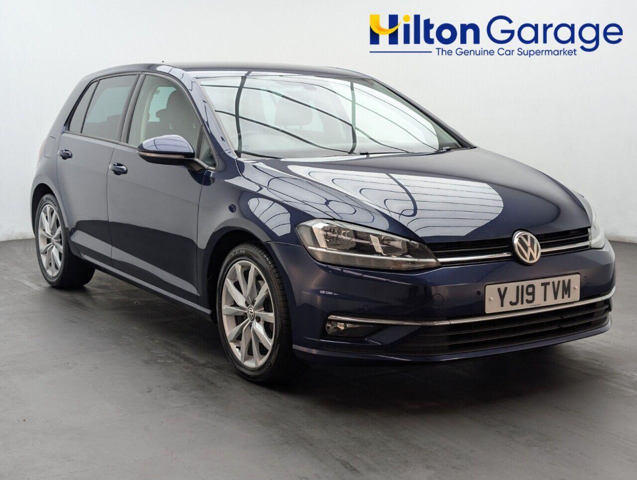 Used Volkswagen Golf 2019 for sale - 76425650: Photo 1