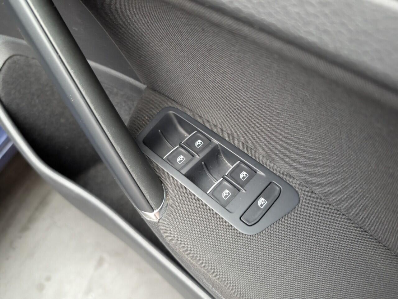 Used Volkswagen Golf 2019 for sale - 76425650: Photo 22