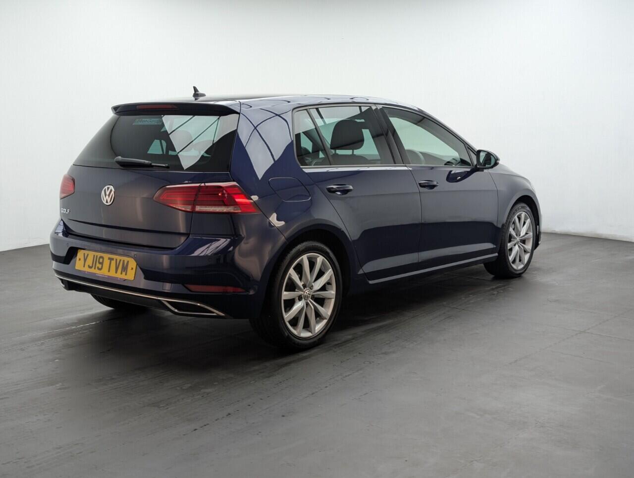 Used Volkswagen Golf 2019 for sale - 76425650: Photo 8