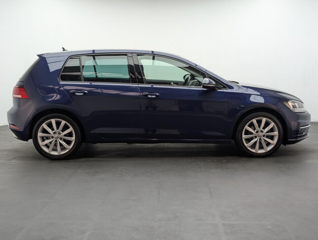 Used Volkswagen Golf 2019 for sale - 76425650: Photo 9