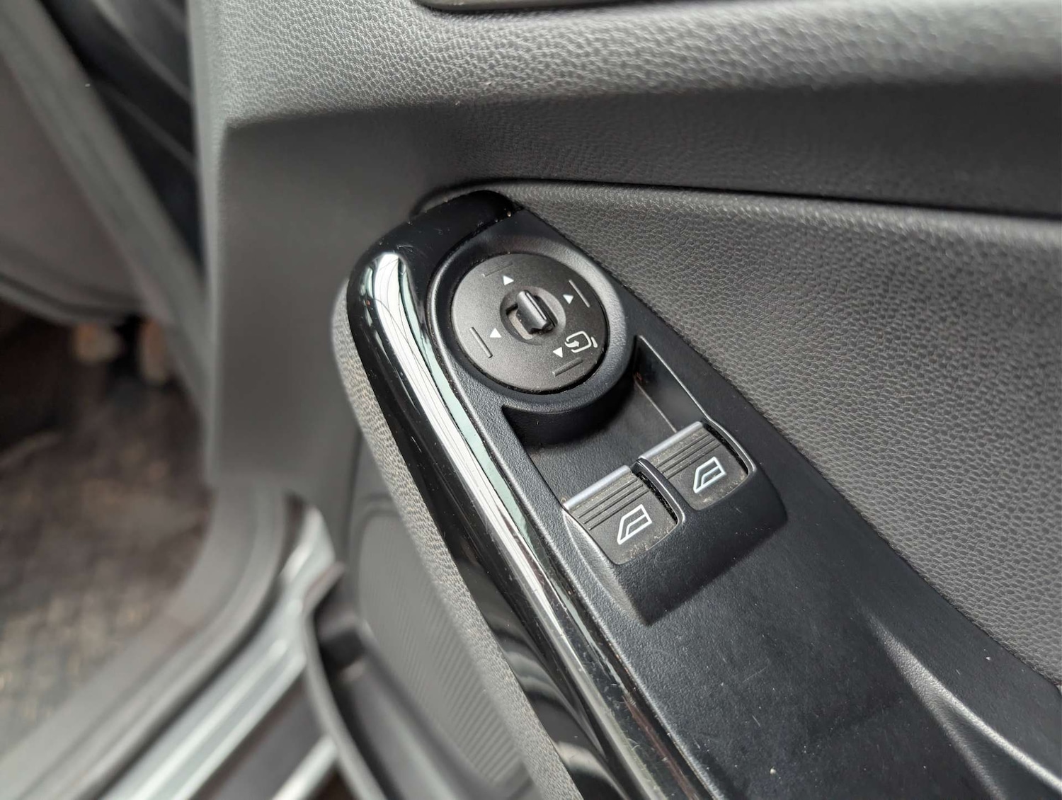 Used Ford Fiesta 2016 for sale - 77988201: Photo 25