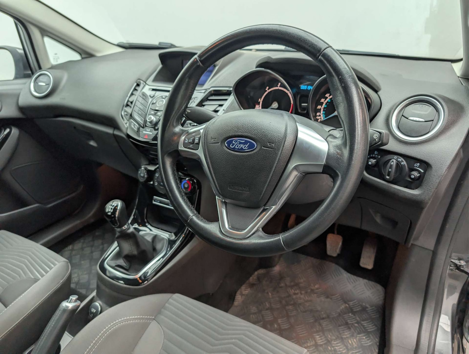 Used Ford Fiesta 2016 for sale - 77988201: Photo 30