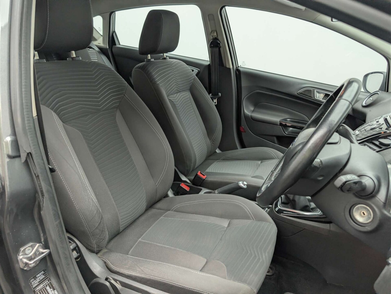 Used Ford Fiesta 2016 for sale - 77988201: Photo 34