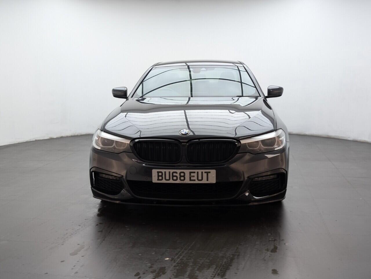 Used BMW 5 Series 2018 for sale - 77057272: Photo 3