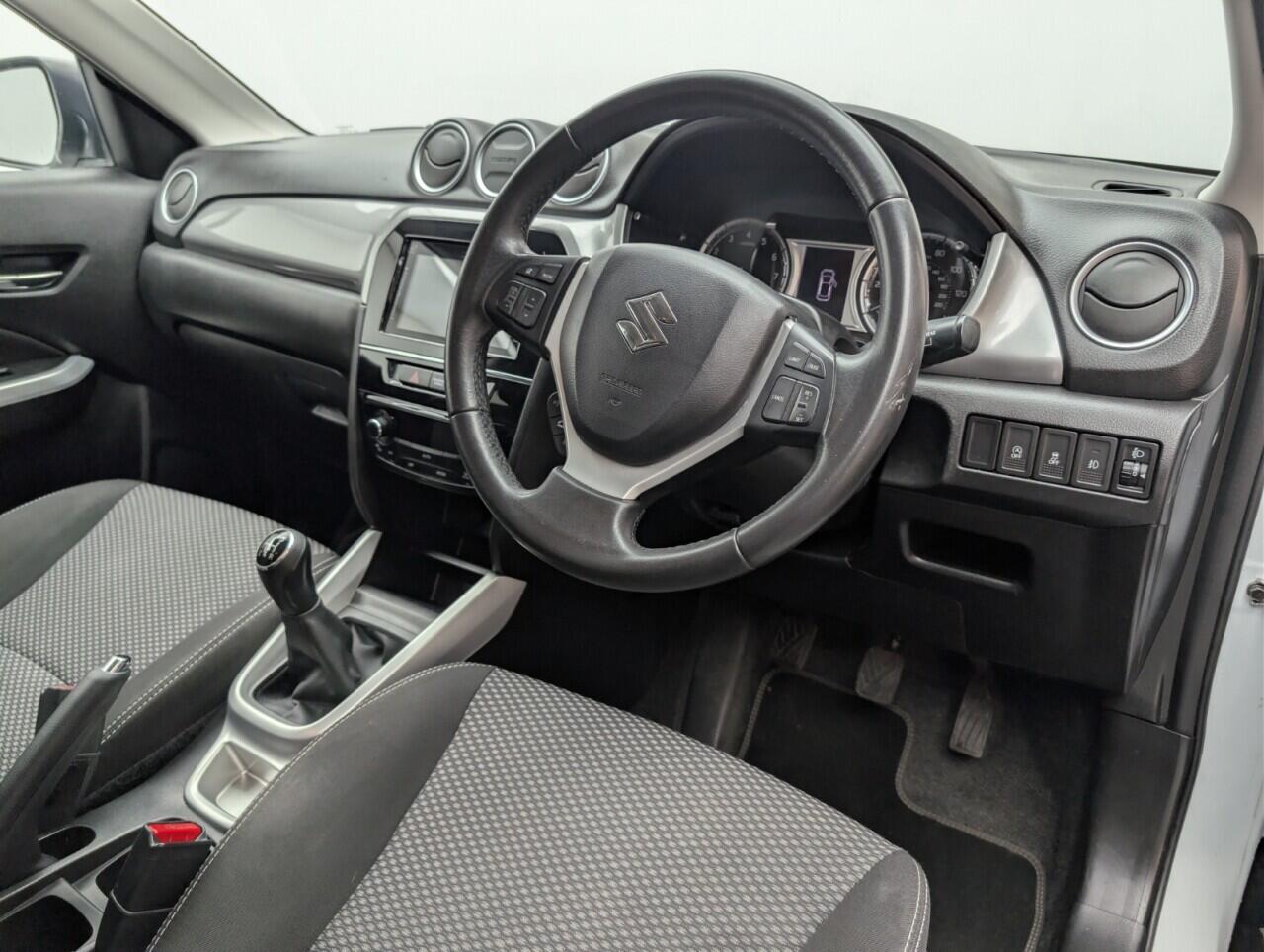 Used Suzuki Vitara 2017 for sale - 76572838: Photo 11