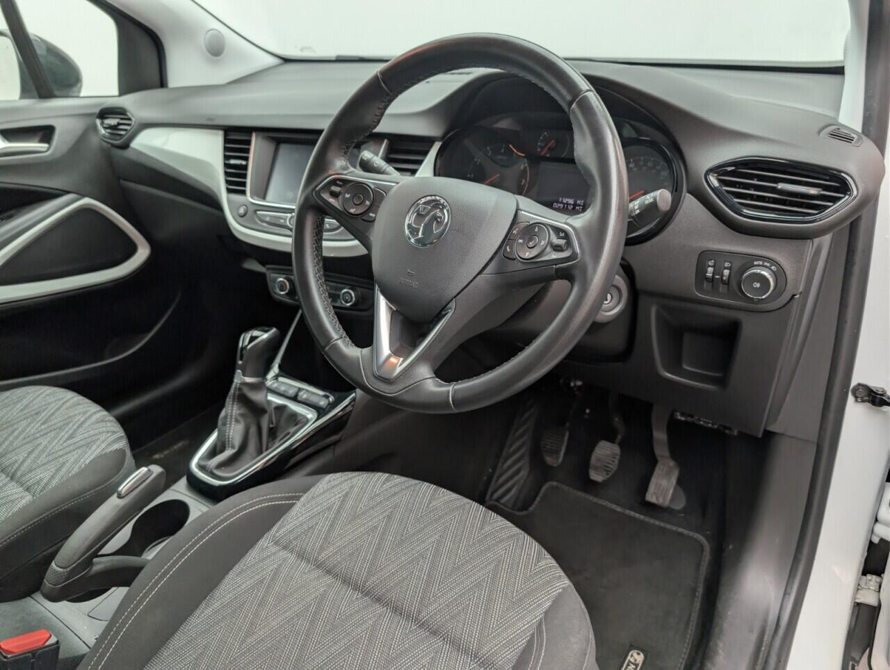 Used Vauxhall Crossland X 2020 for sale - 76424752: Photo 11