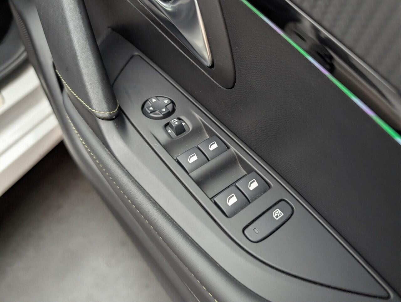 Used Peugeot E-208 2021 for sale - 76472357: Photo 22