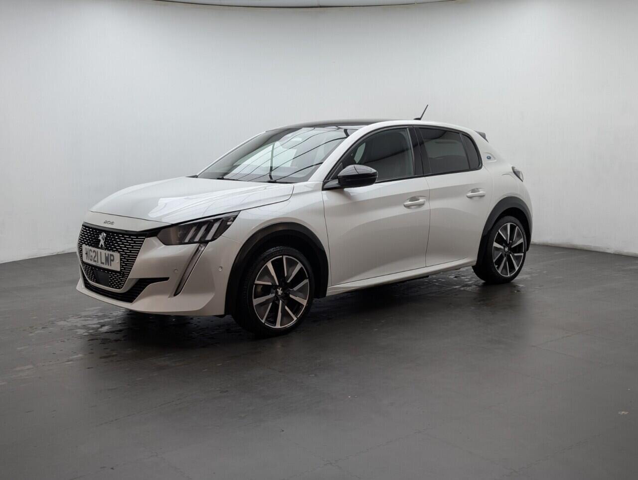 Used Peugeot E-208 2021 for sale - 76472357: Photo 4