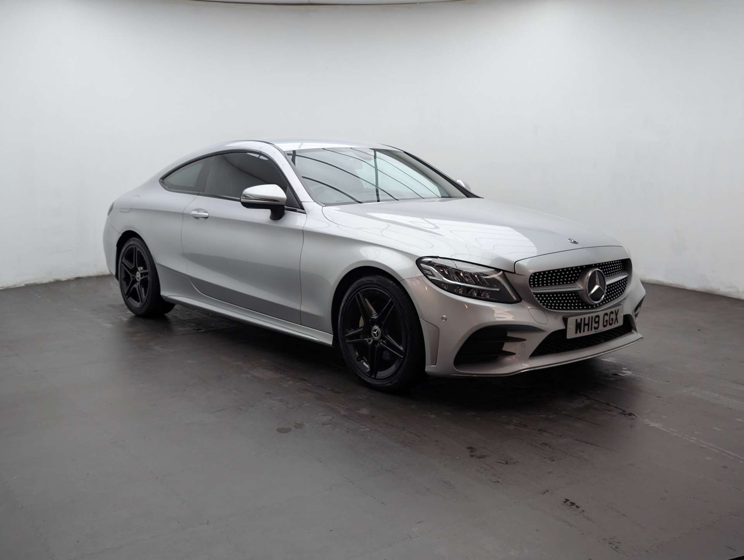 Used Mercedes-Benz C Class 2019 for sale - 77998508: Photo 11