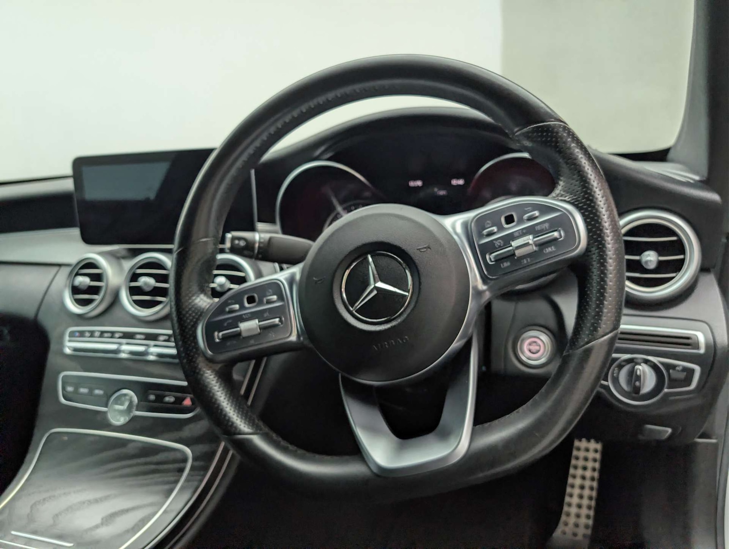 Used Mercedes-Benz C Class 2019 for sale - 77998508: Photo 22