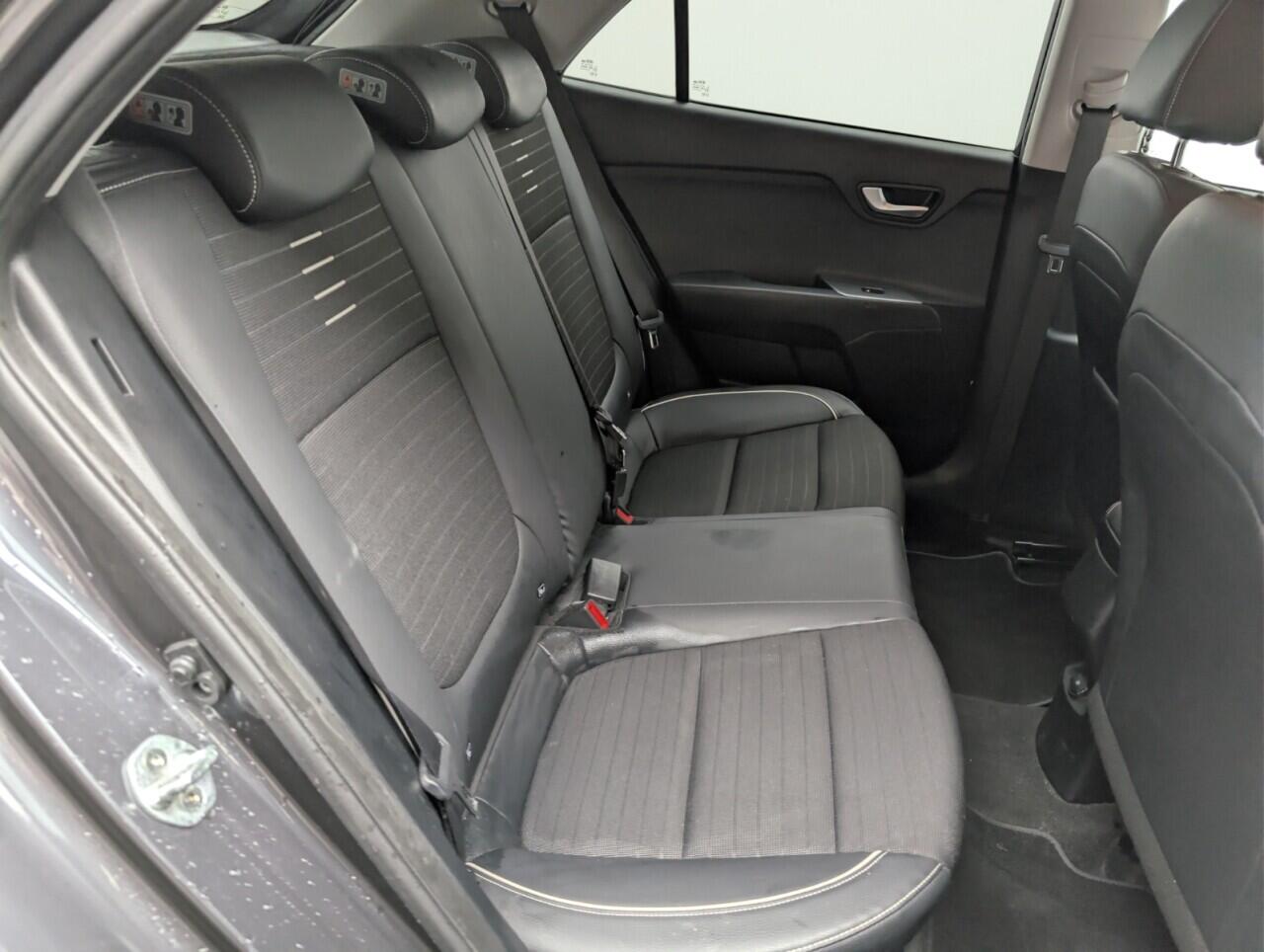 Used Kia Rio 2018 for sale - 77130587: Photo 27