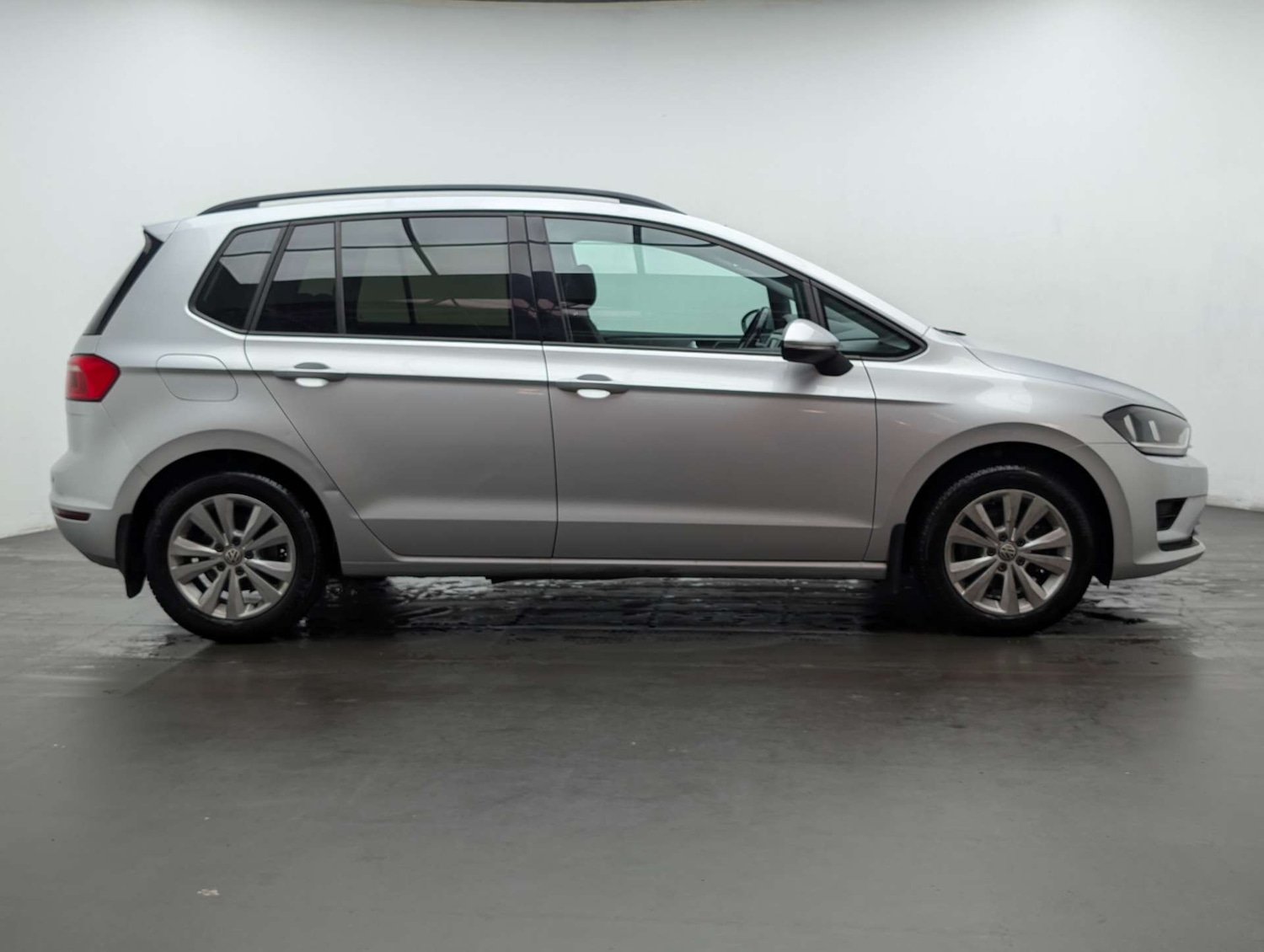 Used Volkswagen Golf SV 2016 for sale - 78162717: Photo 11