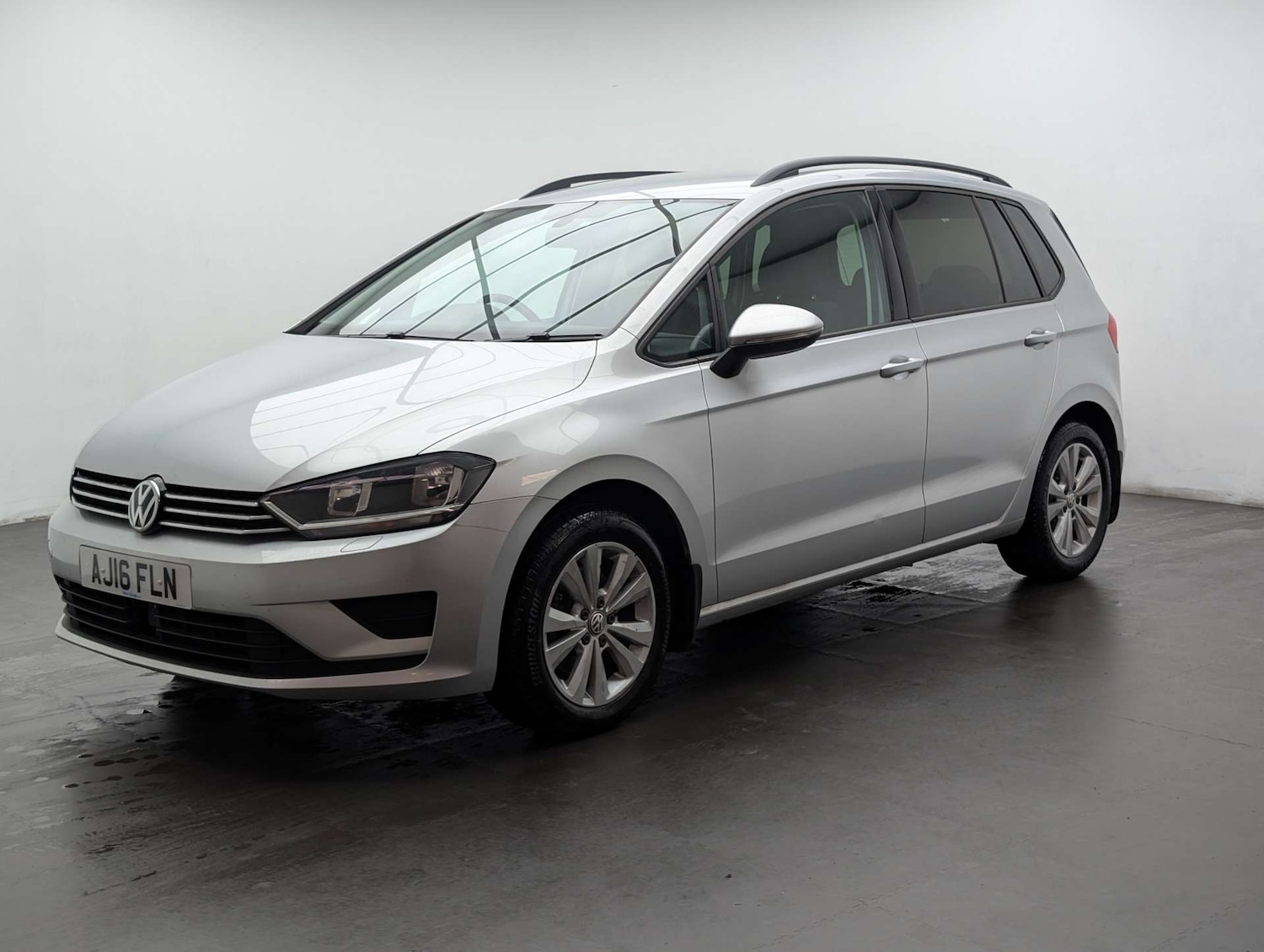 Used Volkswagen Golf SV 2016 for sale - 78162717: Photo 5