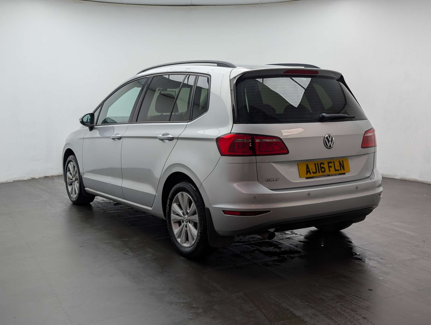 Used Volkswagen Golf SV 2016 for sale - 78162717: Photo 7