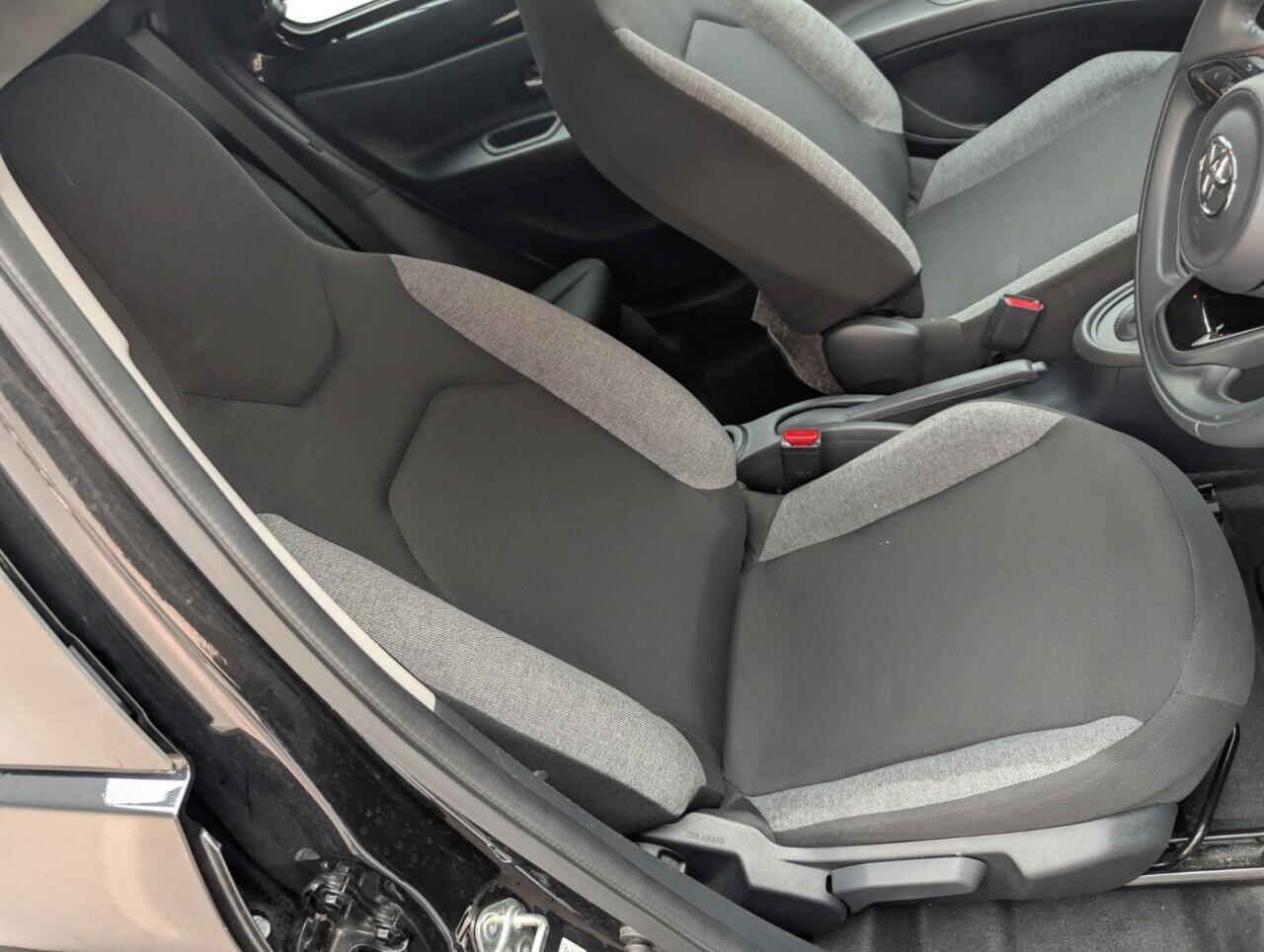 Used Toyota Aygo X 2022 for sale - 76425528: Photo 12