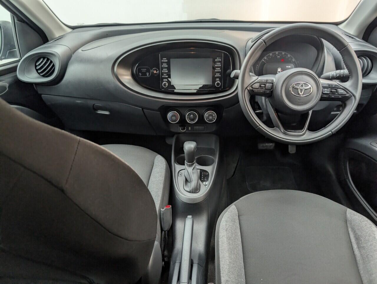 Used Toyota Aygo X 2022 for sale - 76425528: Photo 24