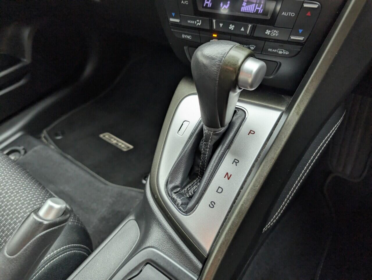 Used Honda Civic 2015 for sale - 76607871: Photo 17