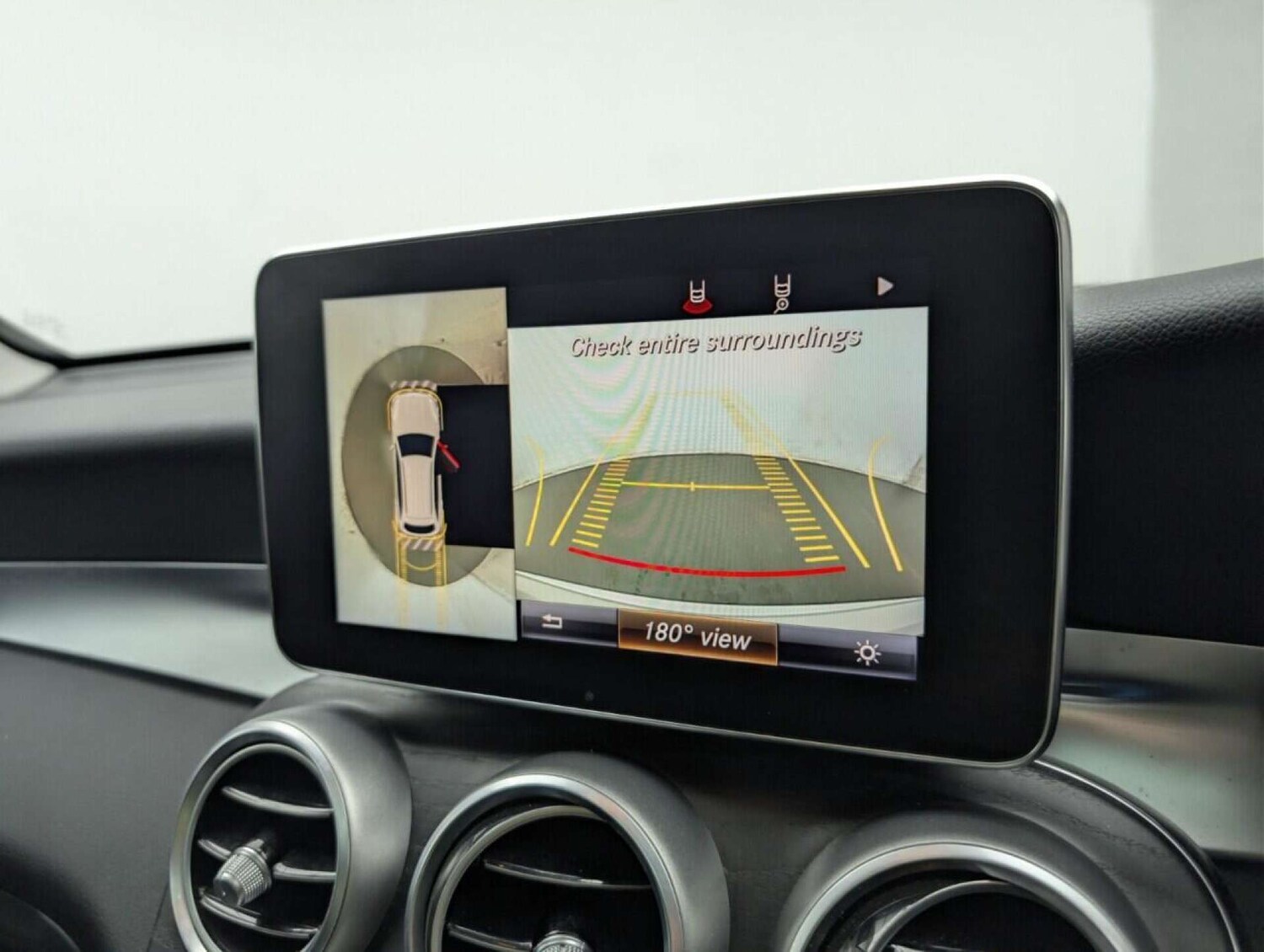 Used Mercedes-Benz GLC 2018 for sale - 77714142: Photo 14